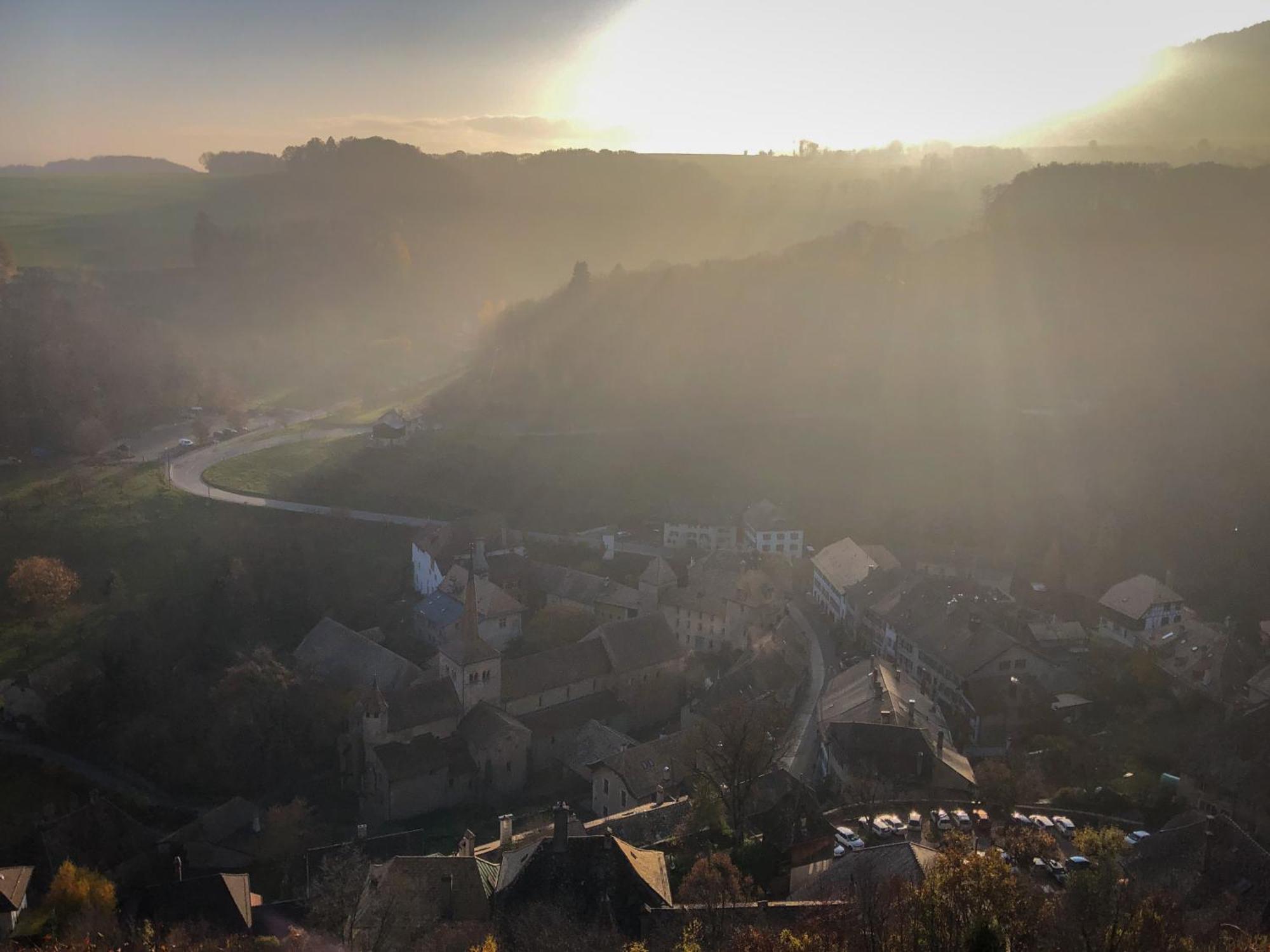 La Croisee Des Chemins Premier Экстерьер фото